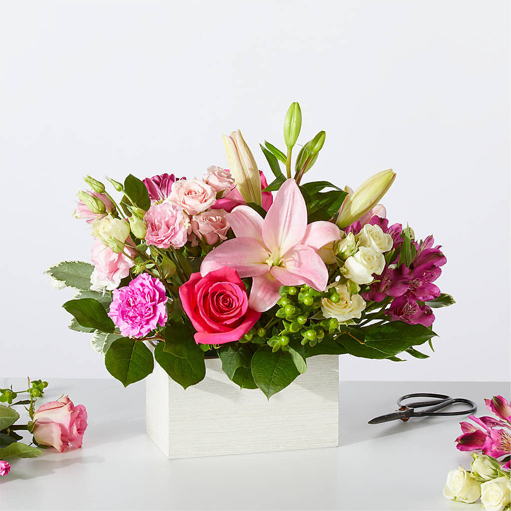 Sweetberry Box – A Florist Original – Bakers, Wichita KS