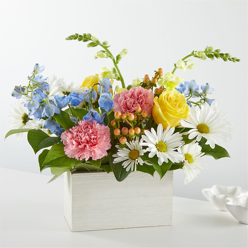 Sun Salutation Box Bouquet – Bakers, Wichita KS