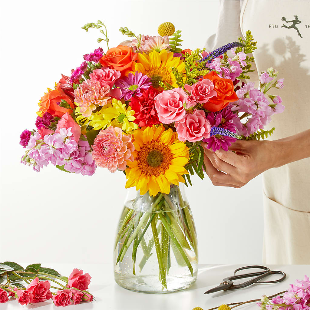 Cue the Confetti - A Florist Original – Bakers, Wichita KS