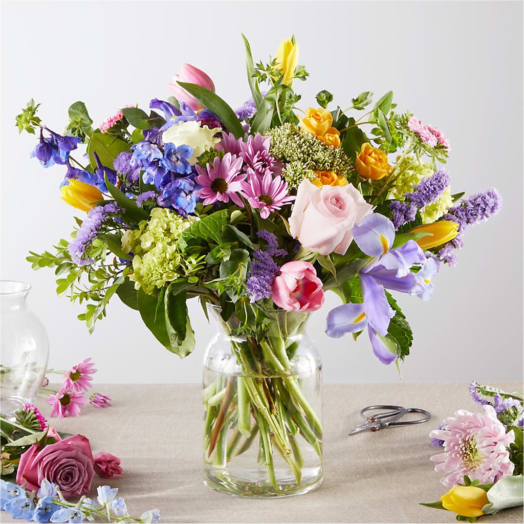 Pastel Tradition - A Florist Original – Bakers, Wichita KS