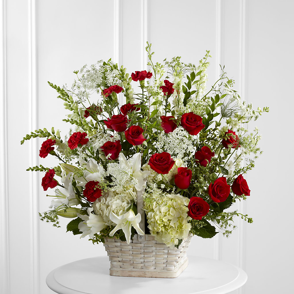 In Loving Memory Arrangement – Bakers, Wichita KS