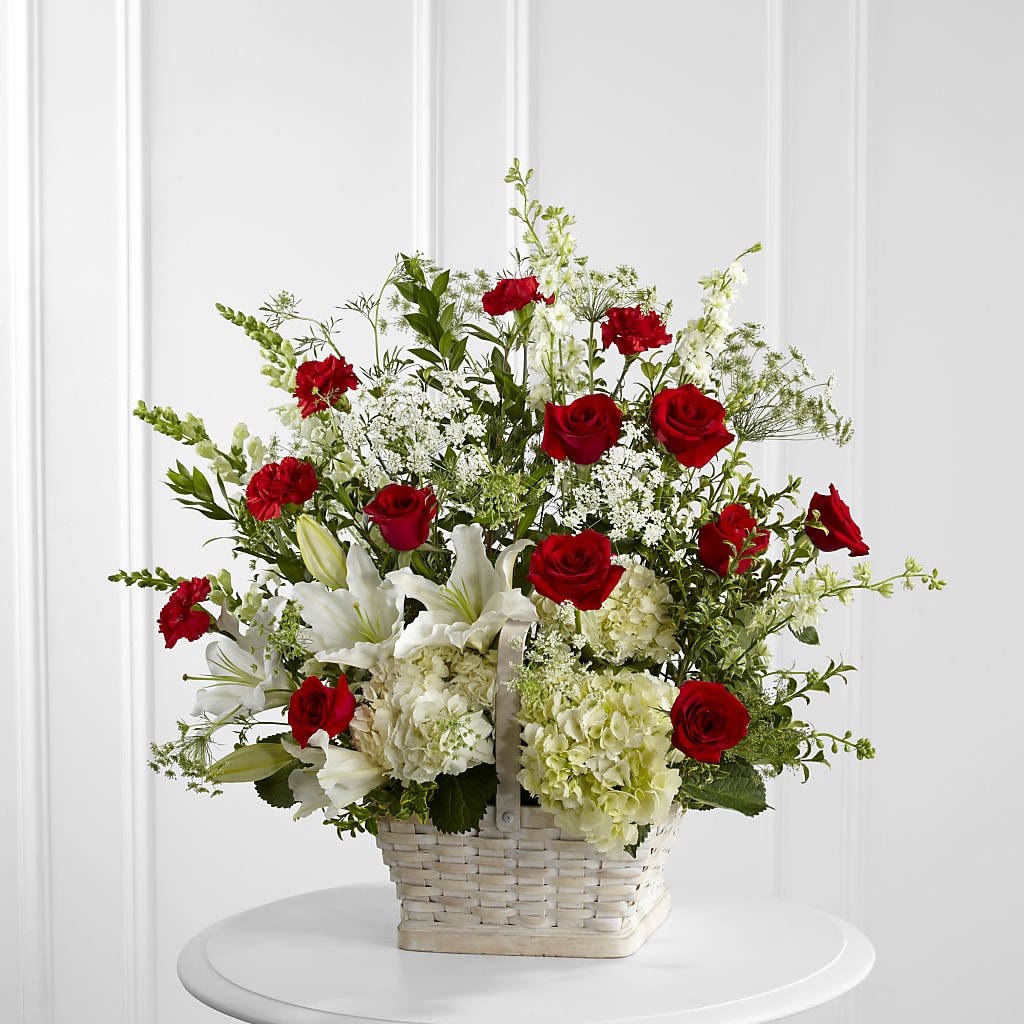 In Loving Memory Arrangement – Bakers, Wichita KS