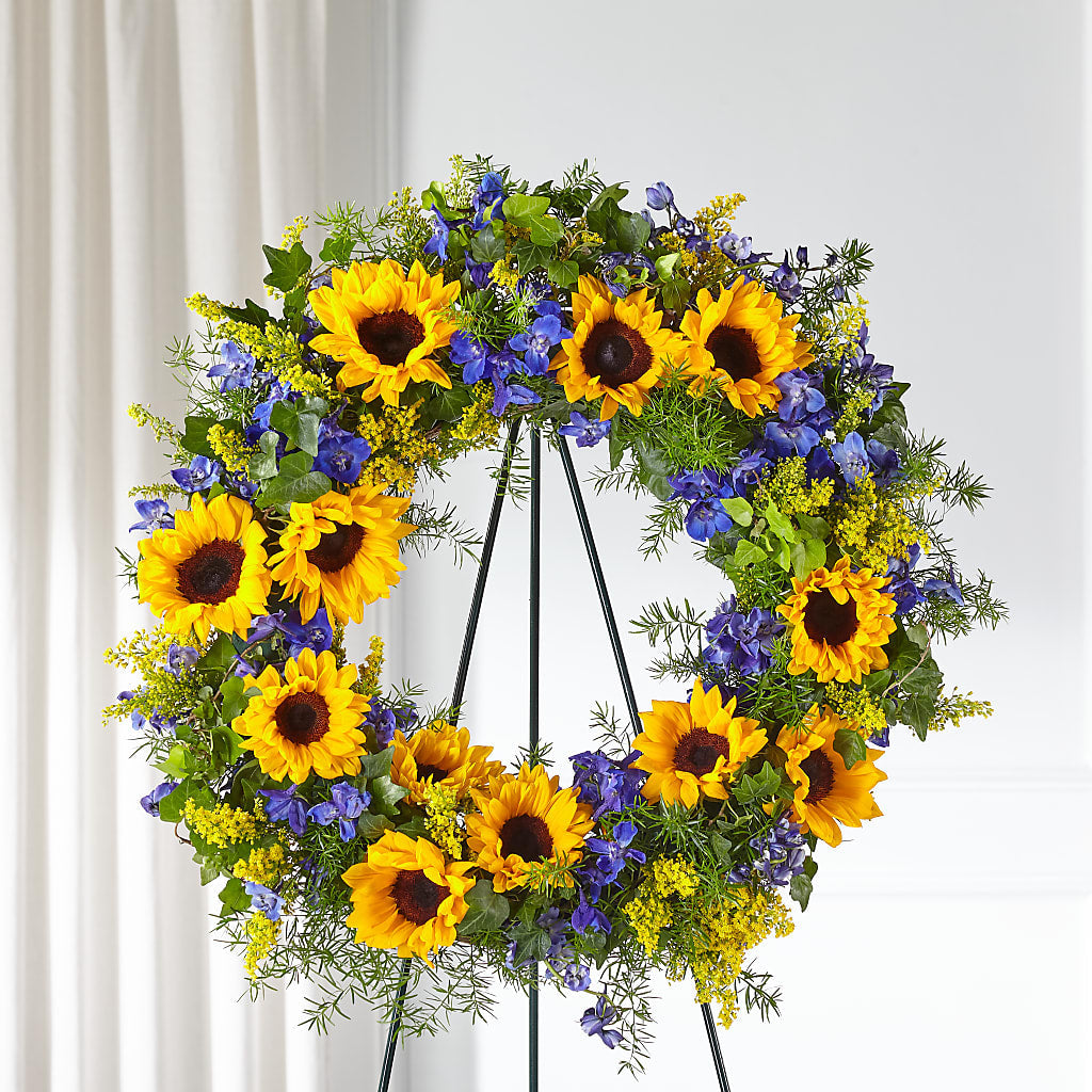 Bright Rays Wreath – Bakers, Wichita KS