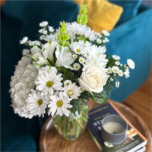 Classic Ivory – A Florist Original – Bakers, Wichita KS
