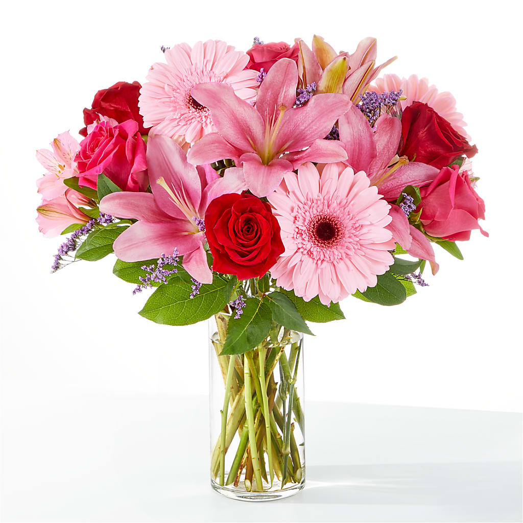 Lots of Love Bouquet – Bakers, Wichita KS