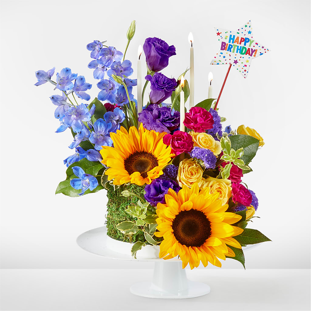 Star of the Day Floral Cake – Bakers, Wichita KS