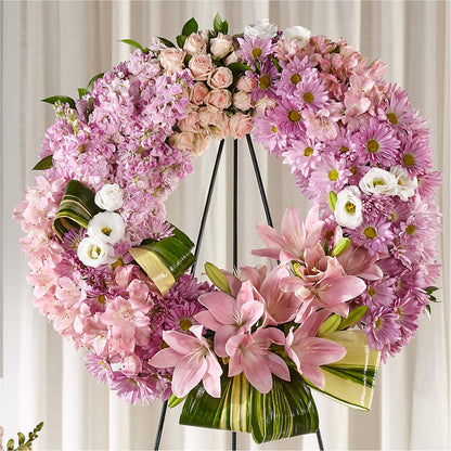Gift of Warmth Wreath –  Bakers, Wichita KS