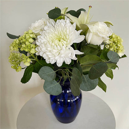 Snowy Dreams Bouquet –  Bakers, Wichita KS