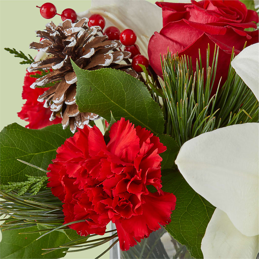 Glistening Icicles Bouquet –  Bakers, Wichita KS