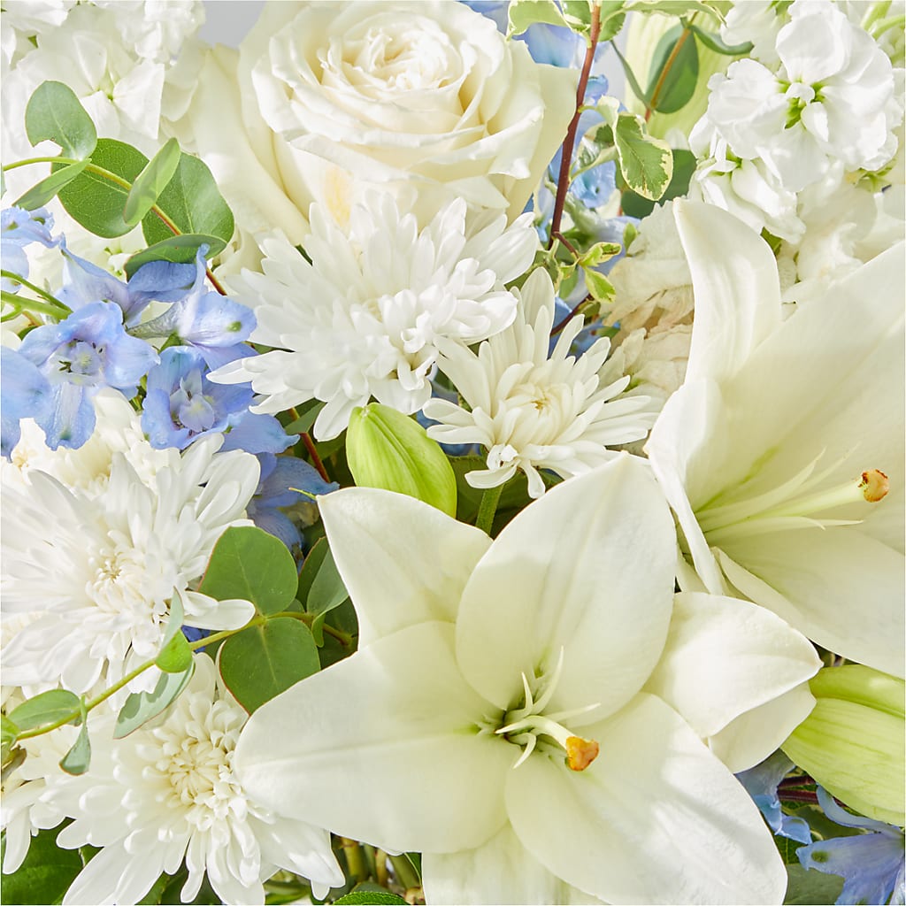 Peace of Mind Bouquet –  Bakers, Wichita KS
