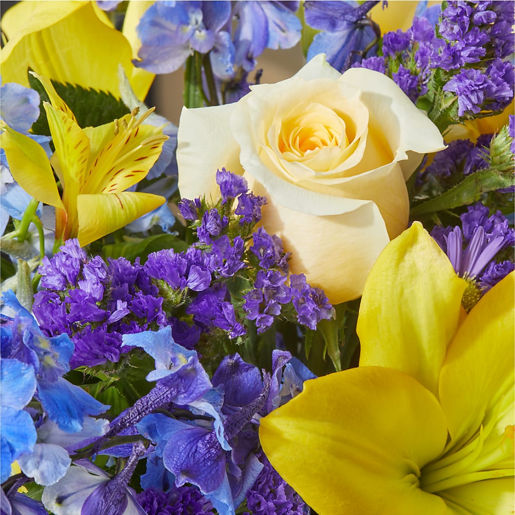 Limoncello Bouquet –  Bakers, Wichita KS