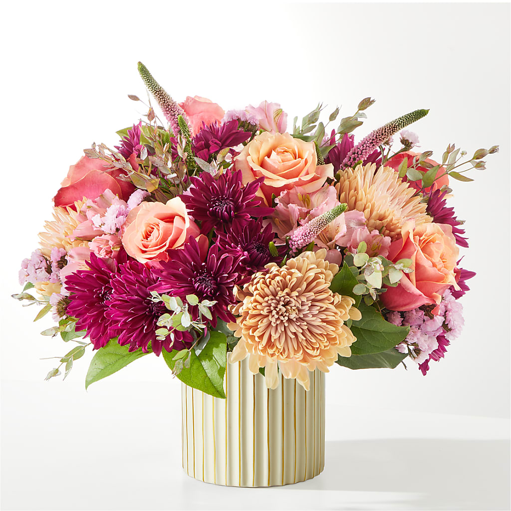 Berry Cobbler Bouquet with Ivory Vase –  Bakers, Wichita KS
