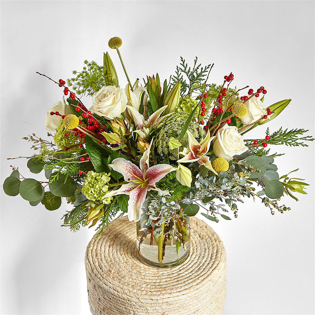 Berry & Bright Bouquet –  Bakers, Wichita KS